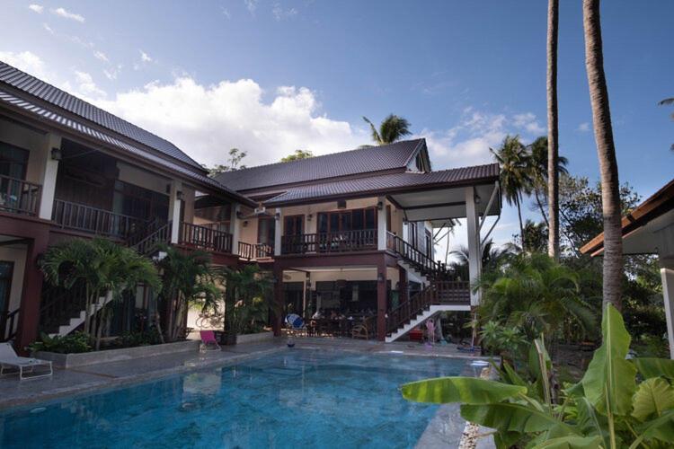 Coconut Tree Homestay Ban Wa Thon Bagian luar foto